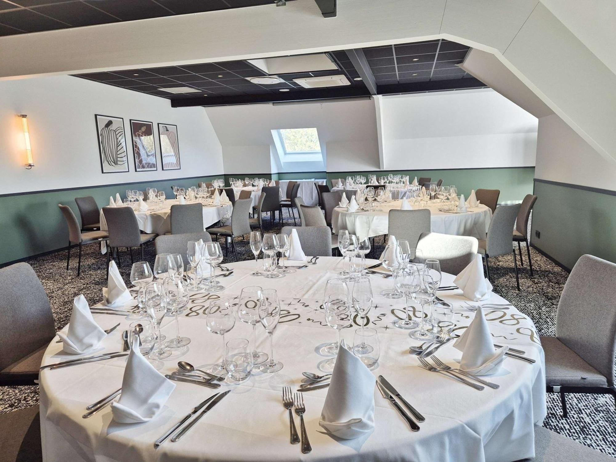 Ibis Beaune La Ferme Aux Vins Екстериор снимка