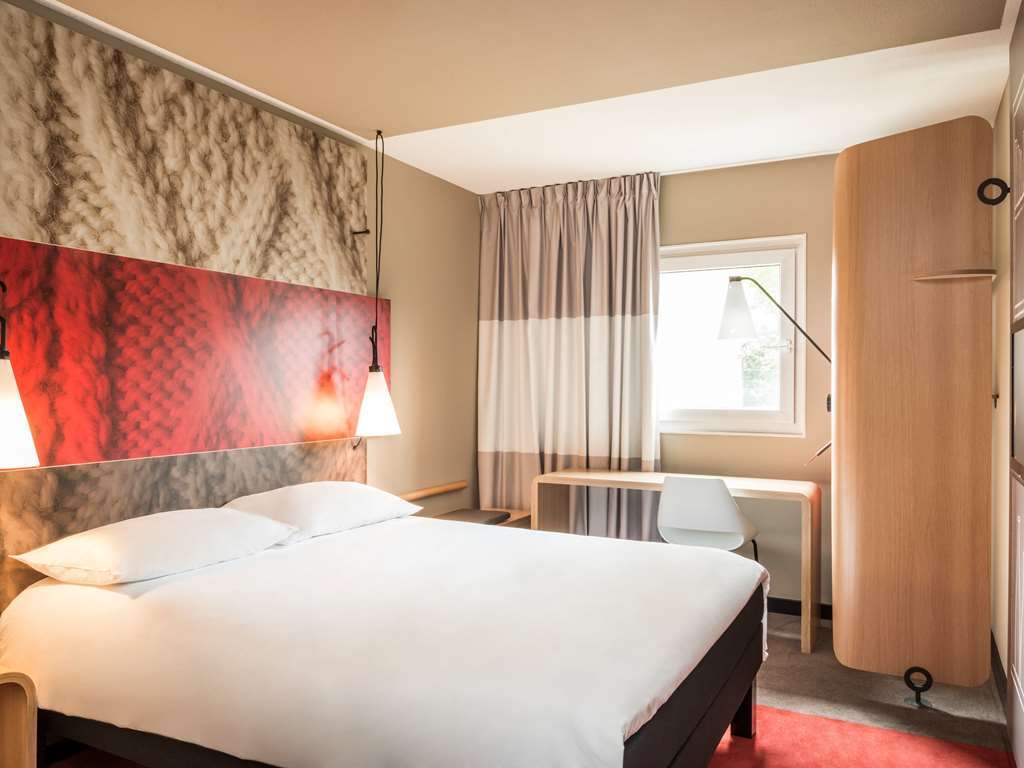 Ibis Beaune La Ferme Aux Vins Стая снимка