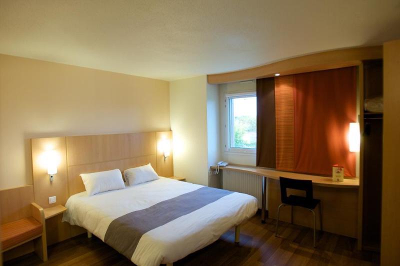 Ibis Beaune La Ferme Aux Vins Екстериор снимка